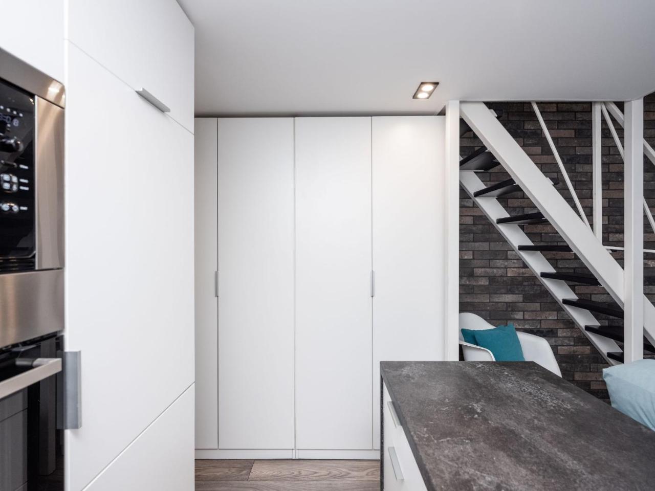 Lofts Cracow Apartments - City Center Краков Экстерьер фото