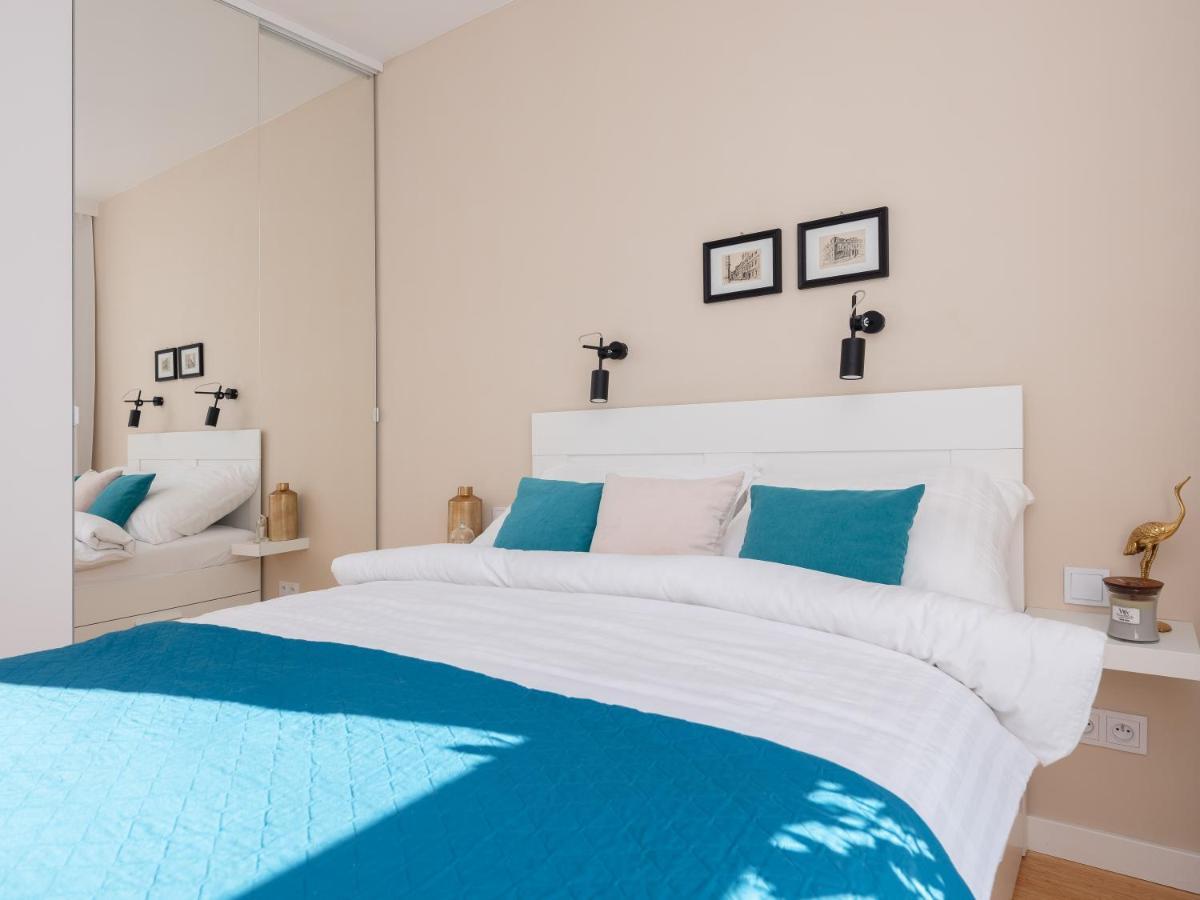 Lofts Cracow Apartments - City Center Краков Экстерьер фото