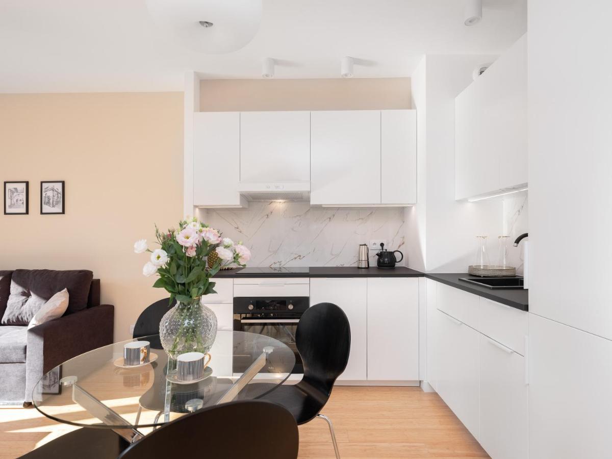 Lofts Cracow Apartments - City Center Краков Экстерьер фото